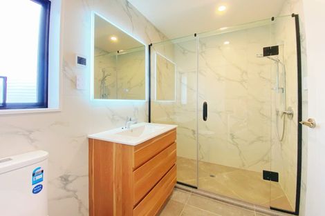 Photo of property in 18d Arrow Road, Forrest Hill, Auckland, 0620