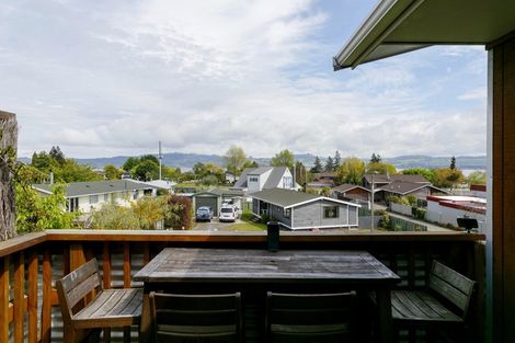 Photo of property in 10 Grace Crescent, Richmond Heights, Taupo, 3330