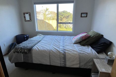 Photo of property in 28 Annandale Street, Lynmouth, New Plymouth, 4310