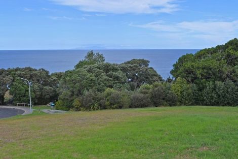 Photo of property in 42 Wonderview Road, Leigh, 0985