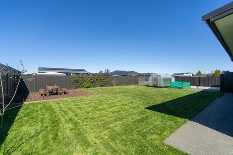 Photo of property in 28 Burnby Drive, Te Anau, 9679