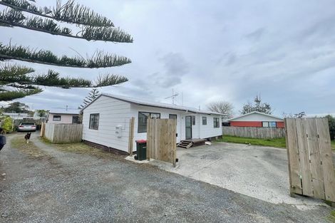 Photo of property in 1/44 Shifnal Drive, Randwick Park, Auckland, 2105