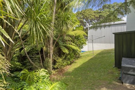 Photo of property in 2/16 Valron Road, Te Atatu South, Auckland, 0602