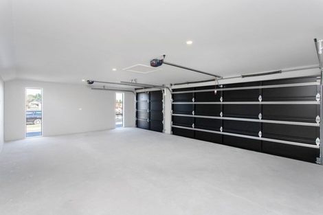 Photo of property in 60 Cameo Grove, Marshland, Christchurch, 8083