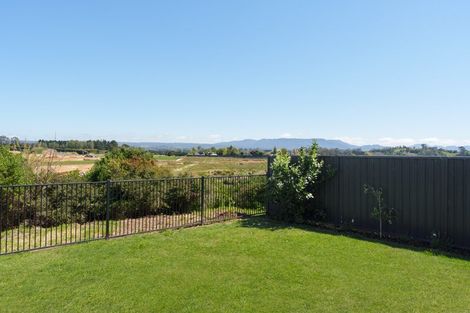 Photo of property in 25 Pioneer Crescent, Omokoroa, 3114