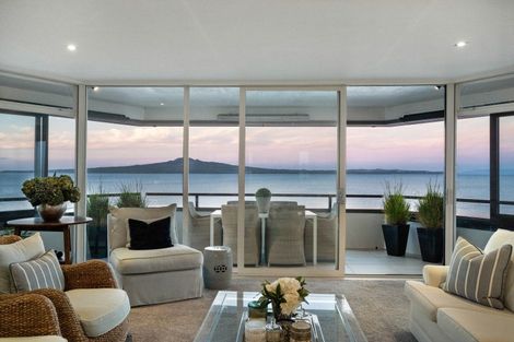 Photo of property in 4/165 Tamaki Drive, Kohimarama, Auckland, 1071