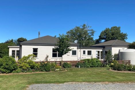 Photo of property in 214 Hacketts Road, Darfield, 7571