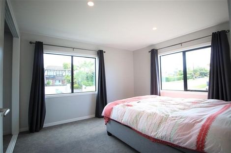 Photo of property in 138 Bucklands Beach Road, Bucklands Beach, Auckland, 2012