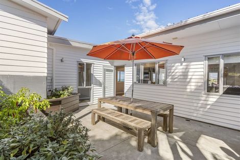 Photo of property in 2/21 Hythe Terrace, Mairangi Bay, Auckland, 0630