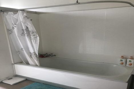 Photo of property in 2/1053 Colombo Street, St Albans, Christchurch, 8014