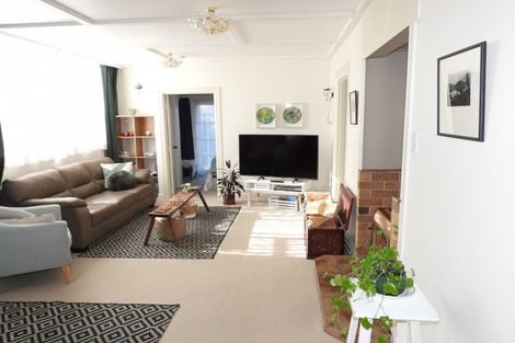 Photo of property in 132 Perth Street, Holmes Hill, Oamaru, 9401