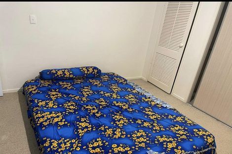 Photo of property in 63 Chelsea View Drive, Chatswood, Auckland, 0626