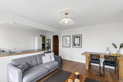 Photo of property in 82 Mitchell Street, Brooklyn, Wellington, 6021