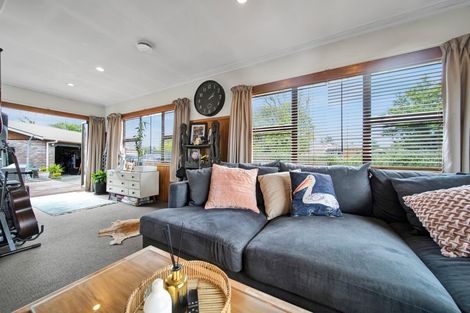 Photo of property in 24 Kahikatea Street, Inglewood, 4330