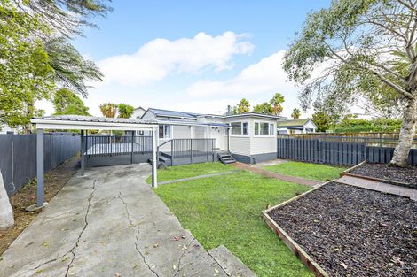 Photo of property in 1/25 Blanes Road, Weymouth, Auckland, 2103
