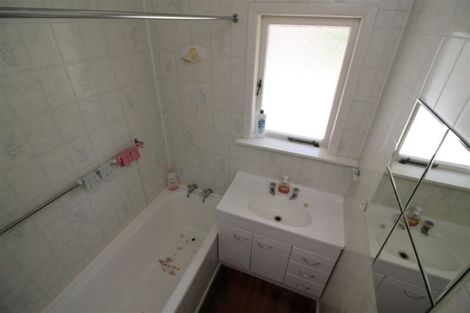 Photo of property in 20 Papanui Street, Tokoroa, 3420