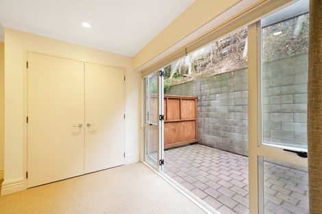 Photo of property in 11/5 Malcolm Lane, Thorndon, Wellington, 6011