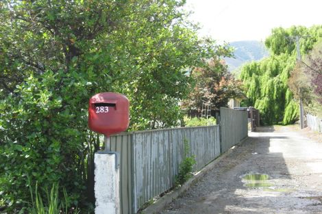 Photo of property in 283 Seaview Road, Stoke, Nelson, 7011