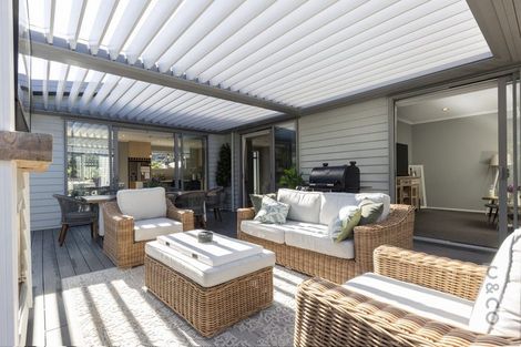 Photo of property in 11 Parlane Drive, Huapai, Kumeu, 0810