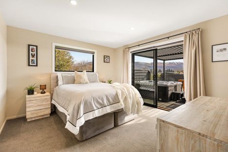 Photo of property in 69 Wallis Drive, Cromwell, 9310