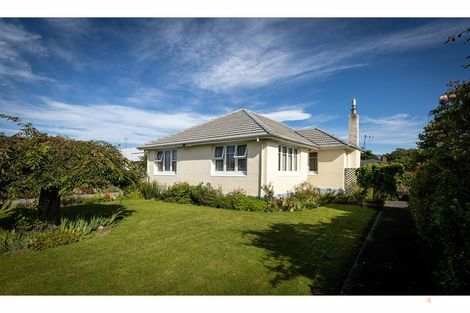 Photo of property in 26 Rhodes Street, Waimate, 7924