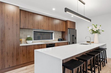 Photo of property in 49b Browns Road, St Albans, Christchurch, 8014