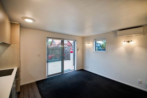Photo of property in 1/290 Barbadoes Street, Christchurch Central, Christchurch, 8011
