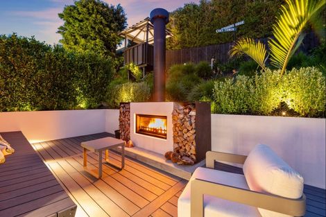 Photo of property in 14c Alfred Street, Northcote Point, Auckland, 0627