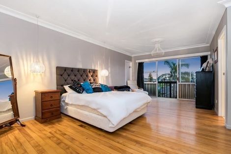 Photo of property in 241 Victoria Street West, Pukekohe, 2120