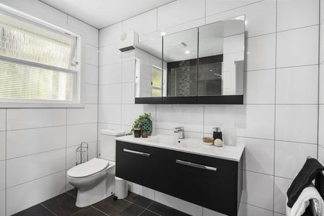 Photo of property in 35a Kinghorne Street, Strathmore Park, Wellington, 6022