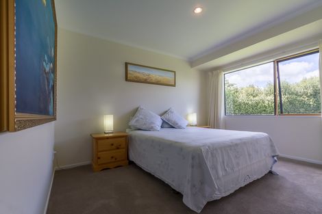 Photo of property in 99 Chestnut Lane, Pirongia, 3802