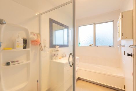 Photo of property in 36 Kowhai Street, Inglewood, 4330