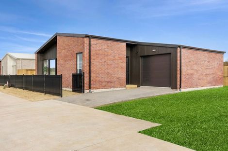 Photo of property in 18 One Haruru Street, Cambridge, 3493