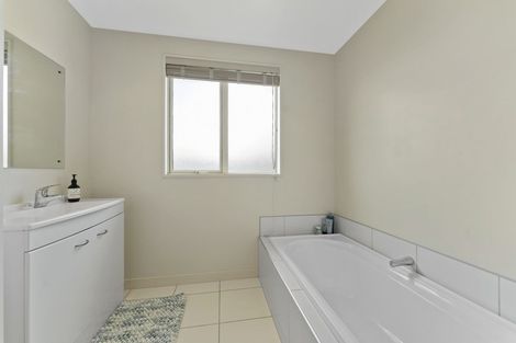 Photo of property in 3 De Bettencor Place, Mount Pisa, Cromwell, 9383