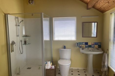 Photo of property in 16 Totara Drive, St Andrews, Hamilton, 3200