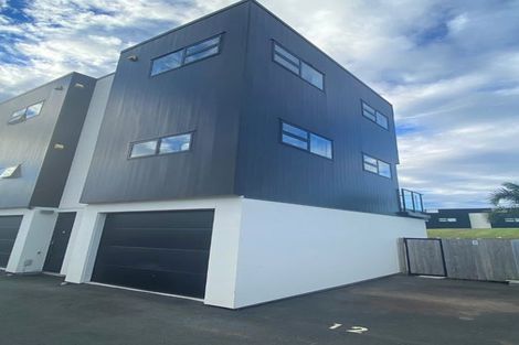 Photo of property in 12/18 Ashley Place, Papamoa Beach, Papamoa, 3118