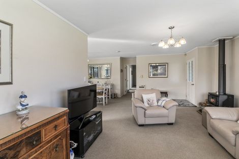 Photo of property in 36 Easton Way, Levin, 5510