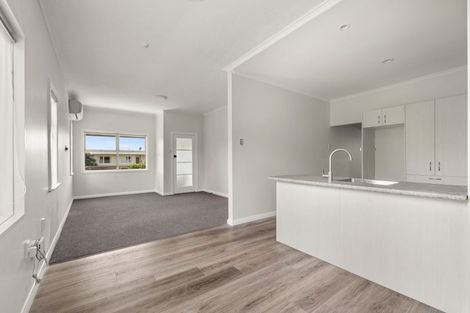 Photo of property in 1/85 Meeanee Road, Taradale, Napier, 4112