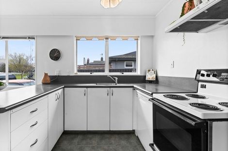 Photo of property in 293 Westminster Avenue, Tamatea, Napier, 4112