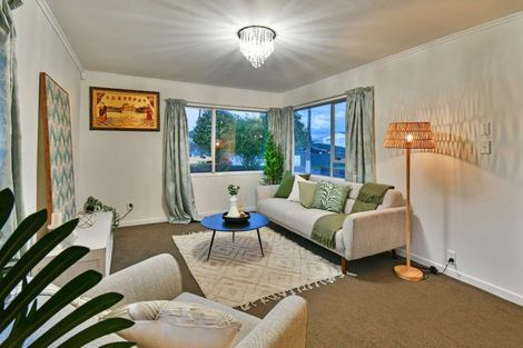 Photo of property in 103 Beaumonts Way, Manurewa, Auckland, 2102