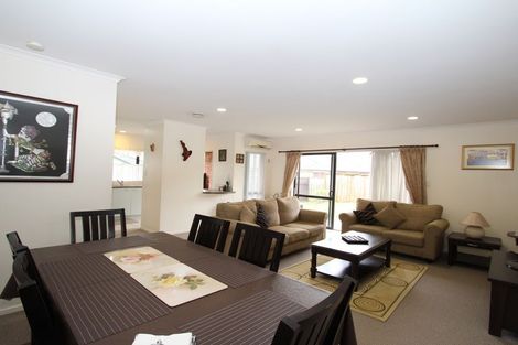 Photo of property in 279 Mahia Road, Weymouth, Auckland, 2103