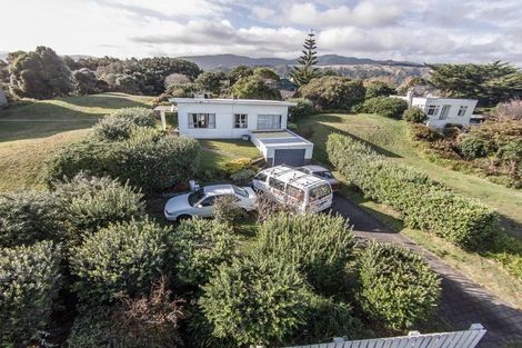 Photo of property in 222 Rosetta Road, Raumati South, Paraparaumu, 5032