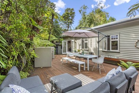 Photo of property in 104c Greenslade Road, Raglan, 3295