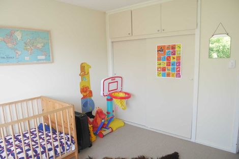 Photo of property in 28 Manor Place, Bryndwr, Christchurch, 8053