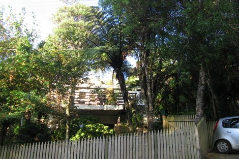 Photo of property in 541 Stokes Valley Road, Stokes Valley, Lower Hutt, 5019