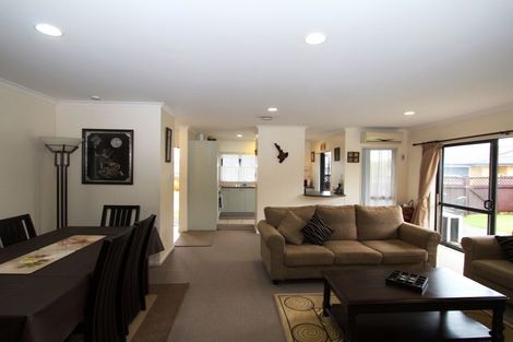 Photo of property in 279 Mahia Road, Weymouth, Auckland, 2103