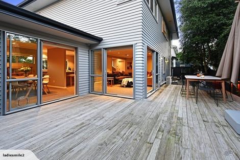 Photo of property in 69a Barrack Road, Mount Wellington, Auckland, 1060