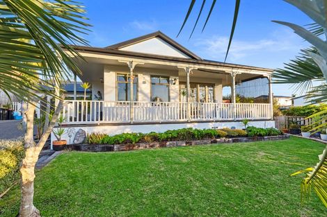 Photo of property in 2 Thornlea Drive, Welcome Bay, Tauranga, 3112