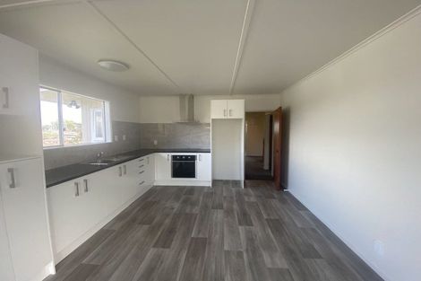 Photo of property in 14 Reynella Drive, Massey, Auckland, 0614