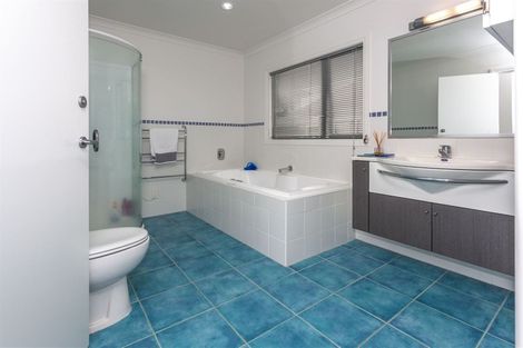 Photo of property in 83 Manaia Road, Tairua, 3508